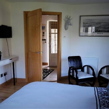 Loch Lomond Unique Selfcontained Bed+Bathroom Alexandria Extérieur photo
